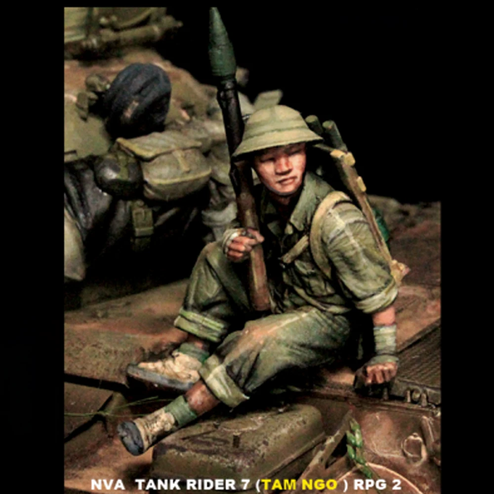 1/35 NVA Tank RIDER 7, RPD 2,  - Model Kit Walmart 评论和价格