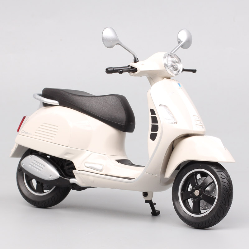 Welly 1/12 Scale 2020 Vespa GT - Model Kit Vespa 评论和价格